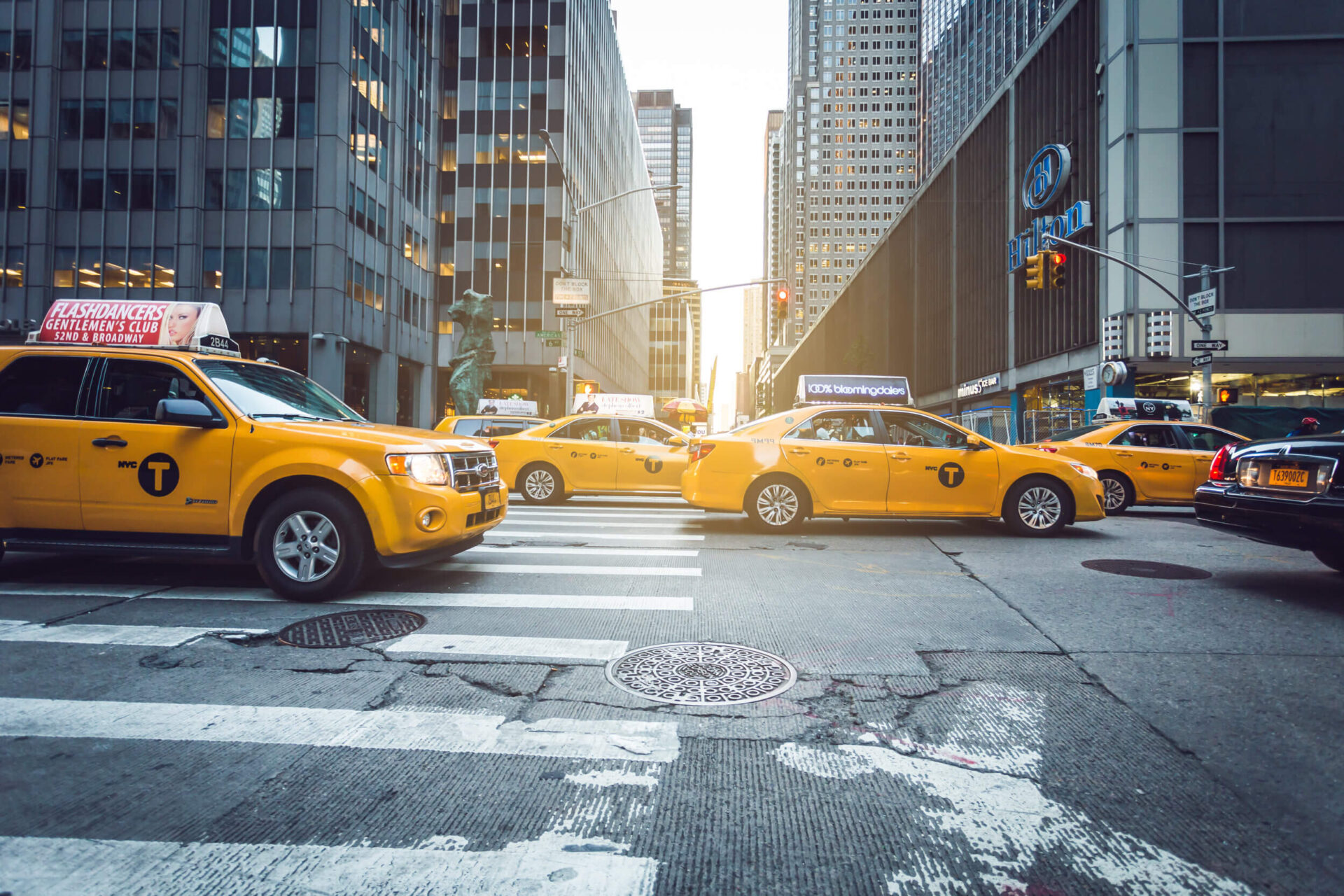 The Top 5 Ways To Advertise in Times Square